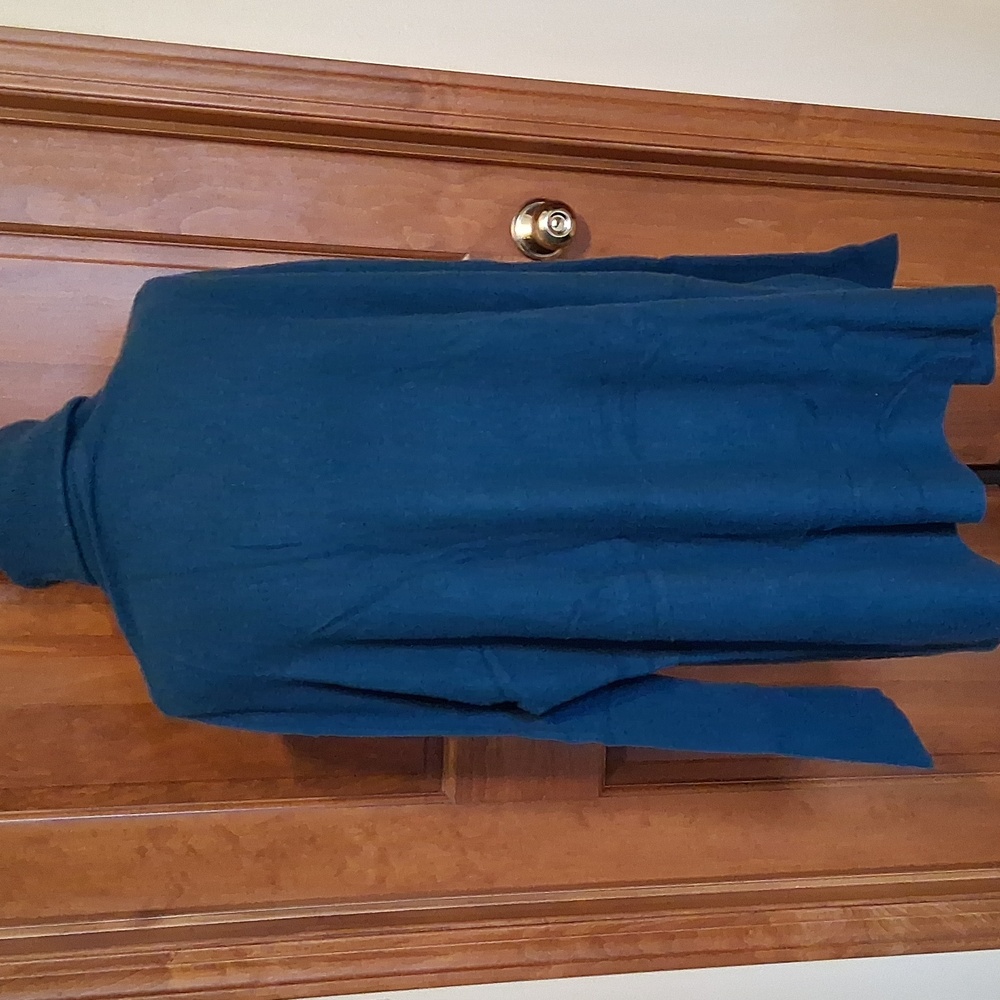 Garnet Hill Wool And Cashmere Blend Coccoon Sweater, GUC - Picture 2 of 9